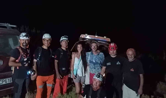 Hızırşah Hacetevi Tepesi'nde mahsur kalan 2 kişi kurtarıldı