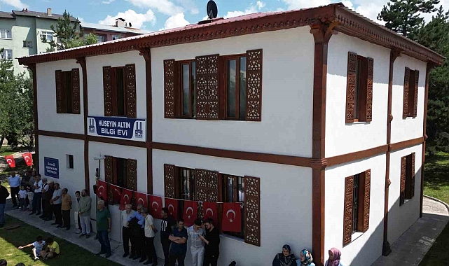 Hüseyin Altın Bilgi Evi düzenlenen törenle açıldı