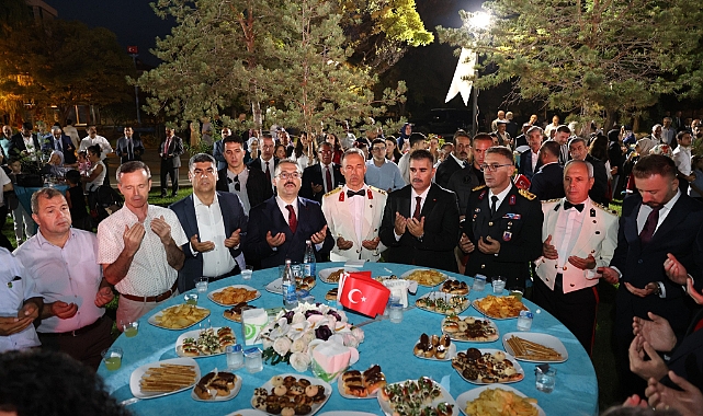 Iğdır&#039;da 30 Ağustos Zafer Bayramı Kabul Töreni düzenlendi