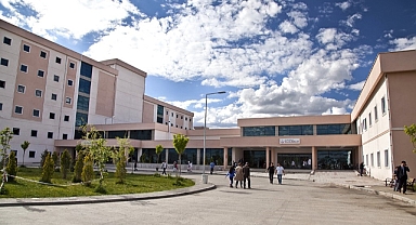 Iğdır Devlet Hastanesinde bir haftada toplam 392 ameliyat yapıldı