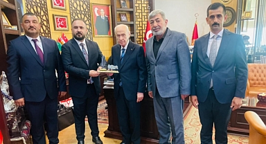 Iğdır Heyetinden Bahçeli’ye ziyaret