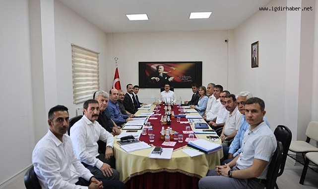 Iğdır İl Özel İdaresinde yürütülen çalışmalar görüşüldü