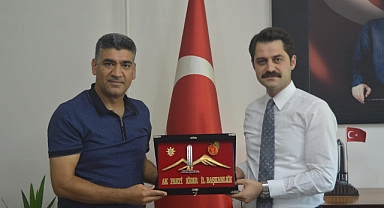 İl Başkanı Ayaz’dan Tuzluca Kaymakamı Yılmaz’a hayırlı olsun ziyareti