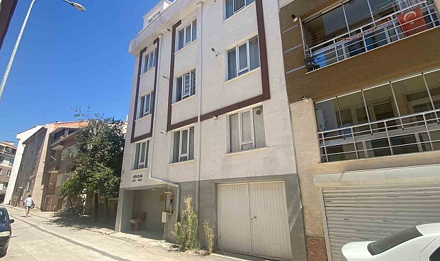 İntihar ettiği iddia edilen genç kadının sevgilisi verdiği çelişkili ifadelerin ardından tutuklandı