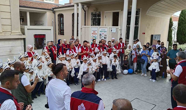 İstanbul vakıflar 2. Bölge Müdürlüğü 150 çocuğu sünnet ettirdi