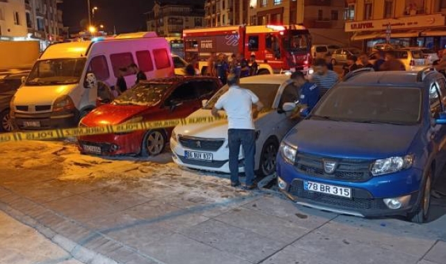 Kavga ettiği babasının arabasını yaktı