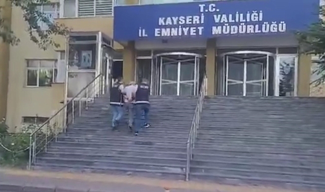 Kayseri polisi, FETÖ'nün Sivas bölgesi mahrem sorumlusunu yakaladı