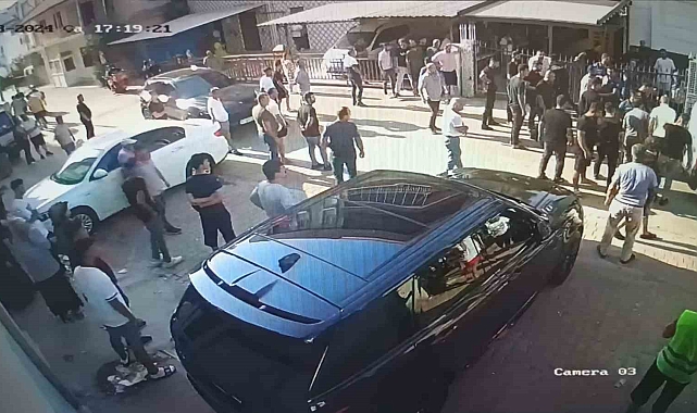 Kurşunu biten saldırganlar çalışanlar tarafından darp edildi