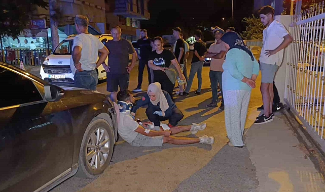 Motosikletin hafif ticari araçla çarpıştı: 2 yaralı