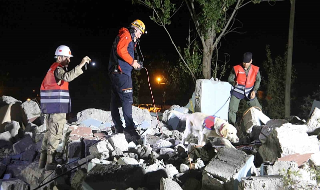 Muş&#039;ta gerçeği aratmayan deprem tatbikatı