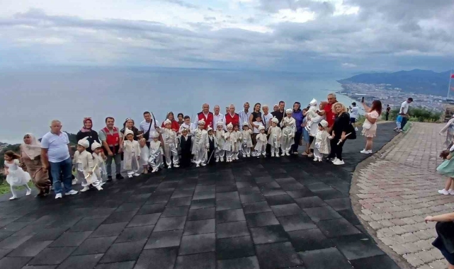 Ordu&#039;da 18 çocuğun sünnet heyecanı