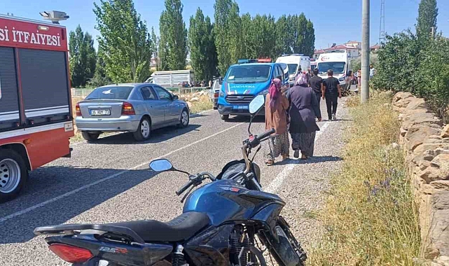 Otomobil su kanalına düştü