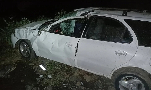 Otomobilde sıkışan yaralıyı AFAD kurtardı