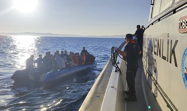 Sahil Güvenlik ekiplerince 18&#039;i çocuk 43 kaçak göçmen yakalandı