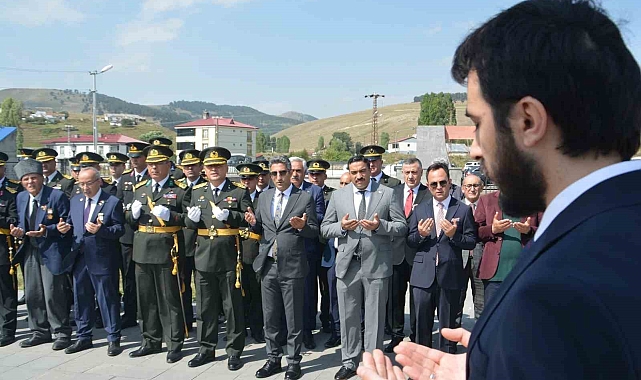 Sarıkamış&#039;ta 30 Ağustos Zafer Bayramı kutlandı