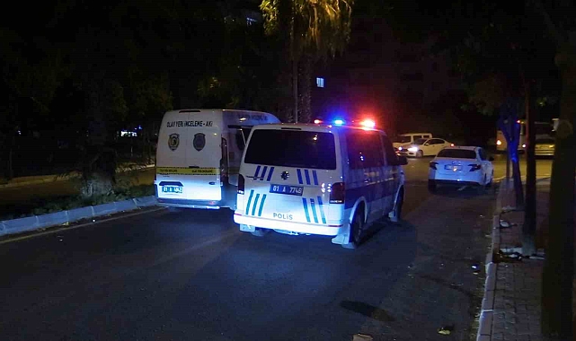 Sokak ortasında silahlı kavgada başından vurulan kişi, hayatını kaybetti