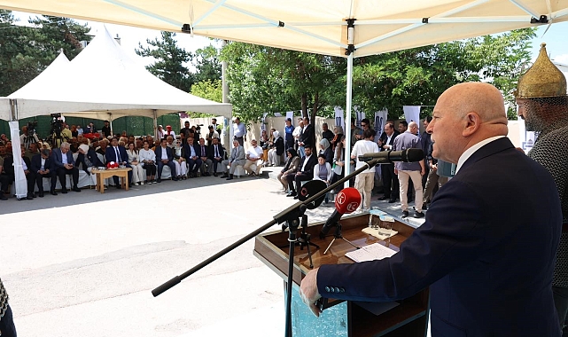 Taçsız kral, Hüseyin Altın&#039;ın adı memleketi Erzurum&#039;da yaşatılacak