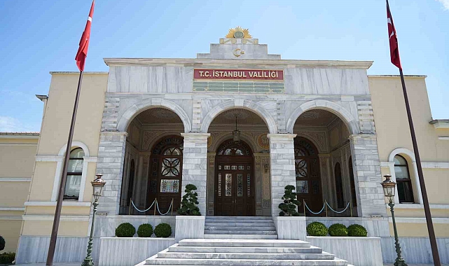 Tarihi İstanbul Valilik binası yenileniyor
