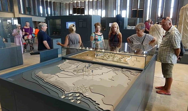 Troya Müzesi ve Troya Ören Yeri&#039;ne 8 ayda 400 bin kişi ziyaret etti