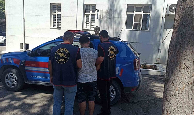 Uyuşturucu taciri saklandığı adreste yakalandı