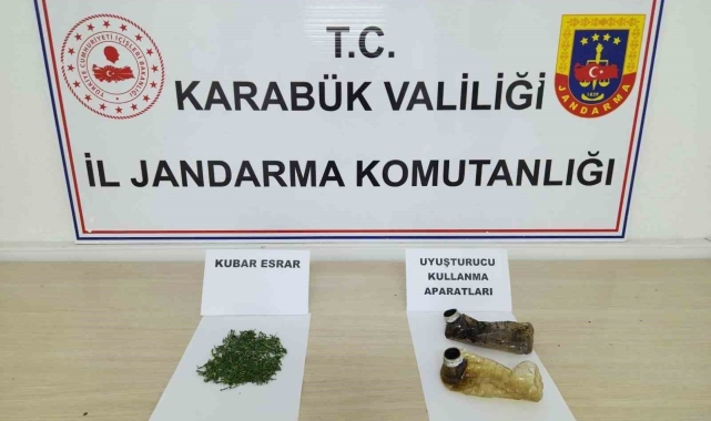 Üzerinde esrarla yakalandı