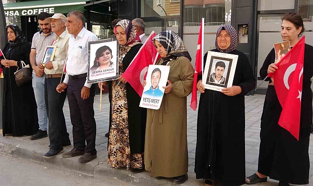 Van&#039;da evlat nöbeti devam ediyor