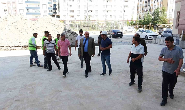 Van&#039;da2024-2025 eğitim öğretim yılı öncesinde okulların bakım onarım çalışmaları devam ediyor