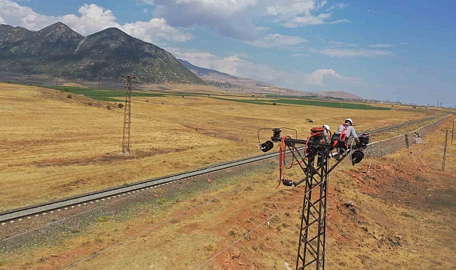 VEDAŞ, Bitlis&#039;teki köy ve mezralarda çalışmalarını sürdürüyor