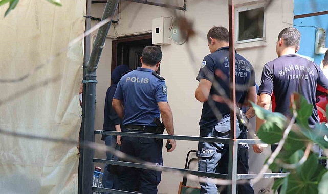 Yaşlı komşu ekipleri harekete geçirdi