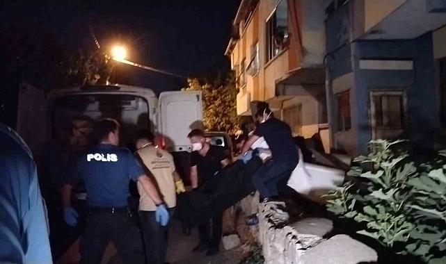 Yıllardır her gün kilometrelerce yürüyen adam evinde ölü bulundu