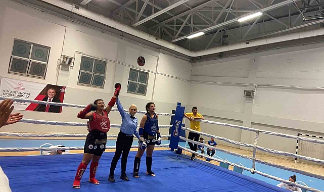 14 yaşındaki Bestegül Varol 2 yıl önce başladığı sporda Türkiye Şampiyonu oldu