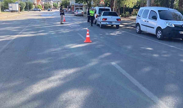 14 yıl 6 ay cezası bulunan uyuşturucu taciri polisten kaçamadı