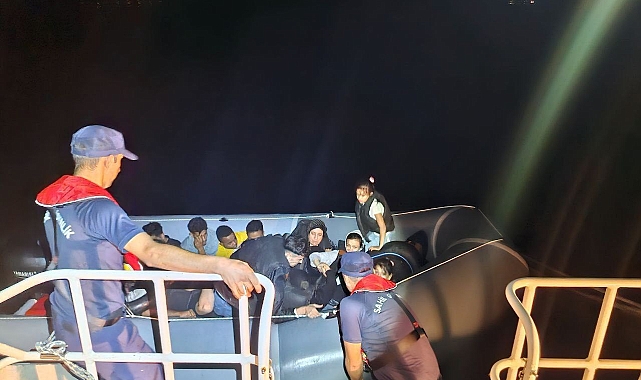 3&#039;ü çocuk 14 düzensiz göçmen yakalandı