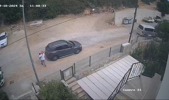 400 bin TL değerindeki ziynet eşyalarını alıp kayıplara karıştı