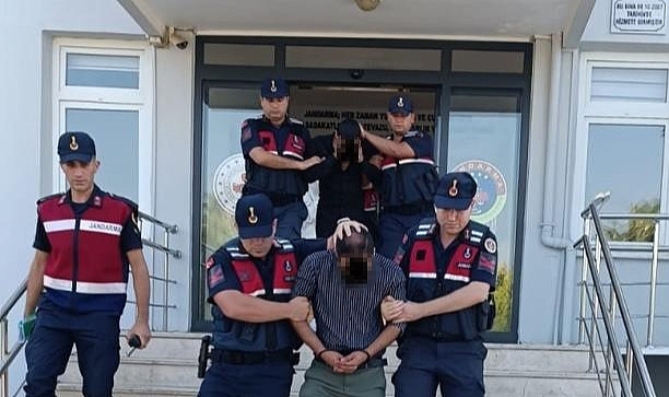 72 yaşındaki yaşlı adamın banka kartından para çeken şüpheliler tutuklandı