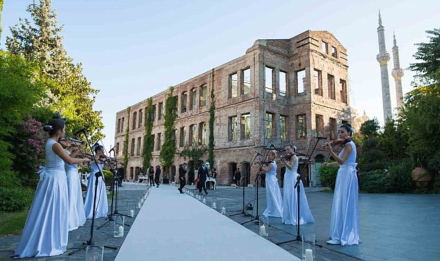 ABD&#039;de gerçekleştirilen etkinlikte, Türkiye, dünyanın favori düğün mekanı seçildi