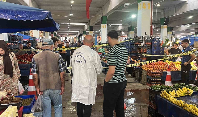 &quot;Adam mısın sen?&quot; diyerek başlayan sözlü tartışmada kan aktı