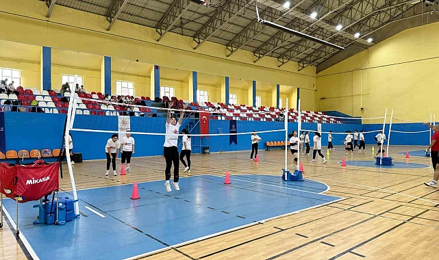 Ağrı&#039;da genç yıldızlar yeteneklerini sergileyecek