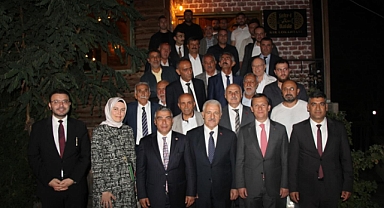 AK Parti Heyeti Sivil Toplum Örgütleri ve Kanaat Önderleriyle bir araya geldi