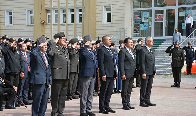 Ardahan&#039;da 19 Eylül Gaziler Günü törenle kutlandı