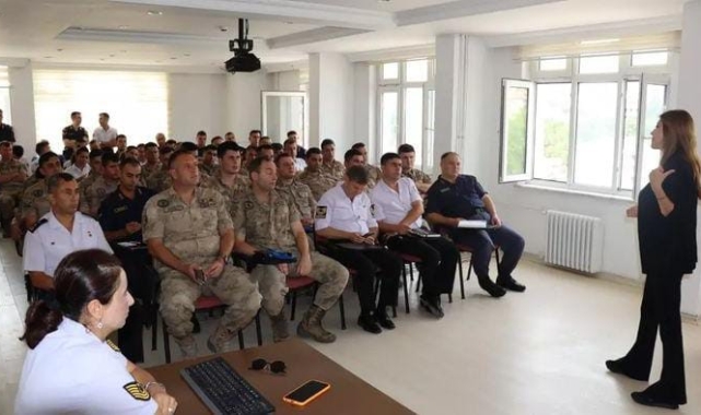 Bilecik&#039;te Kadına Karşı Şiddetle Mücadele Eğitimi verildi