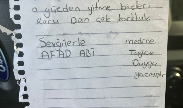 Depremi yaşayan köy çocuklarından AFAD&#039;a duygulandıran not