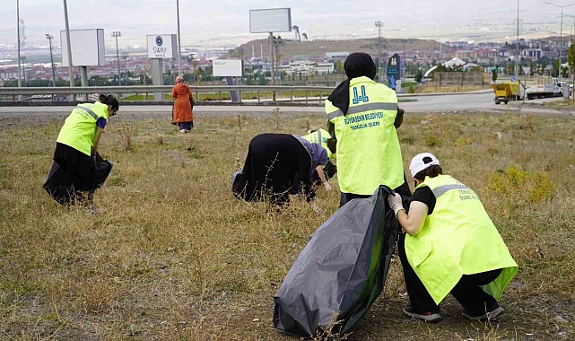 Dünya Temizlik Günü dolayısıyla 1 tonun üzerinde çöp toplandı