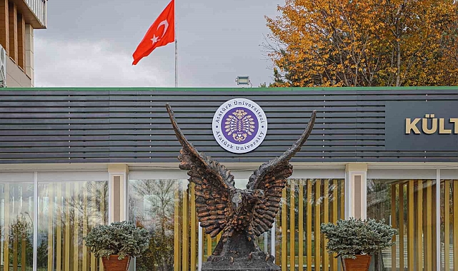 &quot;Dünyanın En Etkili Bilim İnsanları&quot; listesi, Eylül 2024 itibarıyla Elsevier veri tabanında yayımlandı