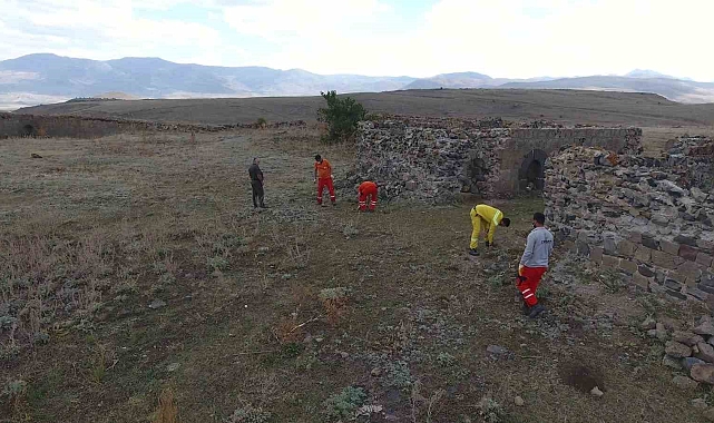 Erzurum ecdadına yürüyor