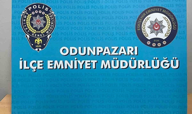 Eskişehir&#039;de işyerinden hırsızlık yapan 3 şahıs yakalandı