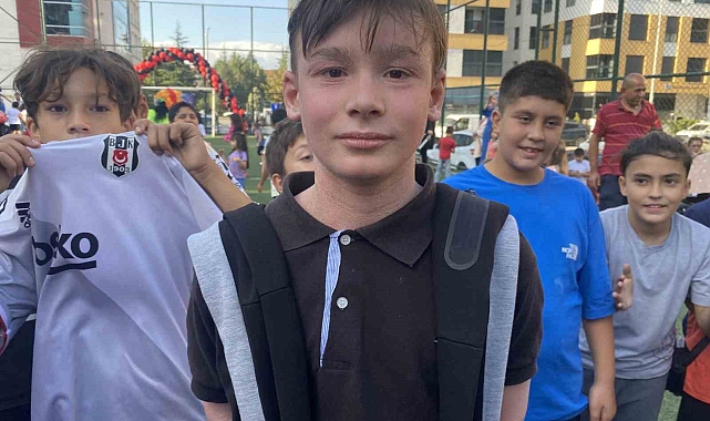 Eskişehirli hayırseverler ihtiyaç sahibi çocuklar için bir araya geldi