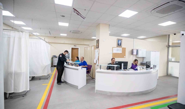 Eşrefpaşa Hastanesinin &#039;kalitesine&#039; yüksek puan