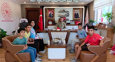 Genç judoculardan İl Müdürü Şahin'e ziyaret