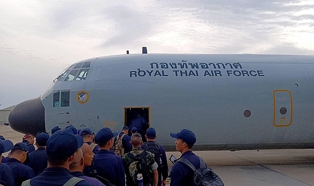 Güney Asya sular altında